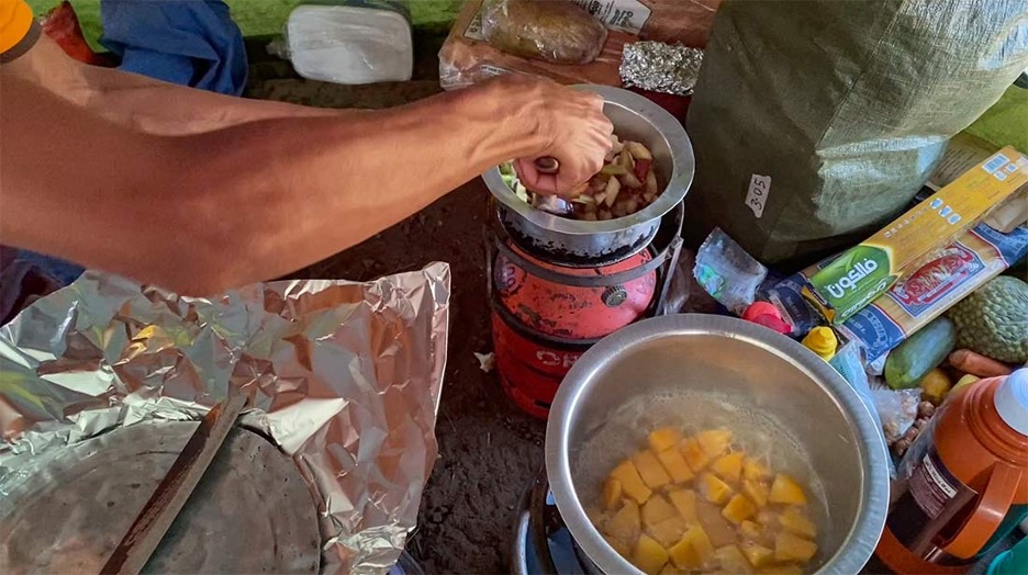 Vegan and Vegetarian Diet on Kilimanjaro